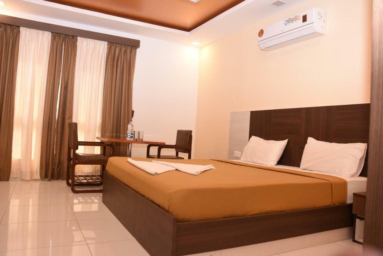 Park Beach Resort Τσενάι Εξωτερικό φωτογραφία